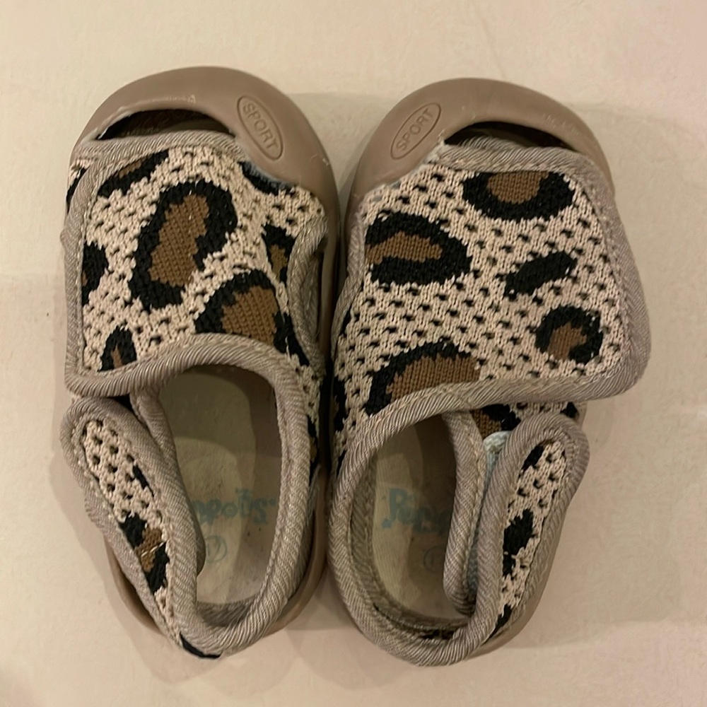 Pompons Sandals
